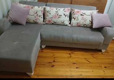 Künc divan, Açılan