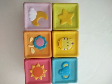 детские развивающие игрушки: Продаю развивающие резиновые кубики, которые можно грызть. Для