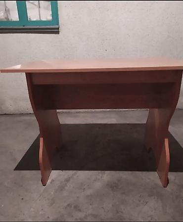 study table: Кухонный стол новый. ЛДСП-цвет ольха.
Крышка 110*70. Высота-75 — 1