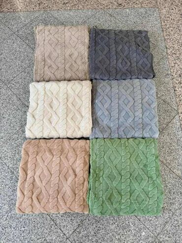 Ugaone garniture: Flekeri komplet 
Dimenzije 70x70,150x70,200x70cm — 9