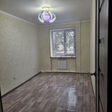 золотые пески снять домик: 3 комнаты, 70 м², Сталинка, 1 этаж, Дизайнерский ремонт