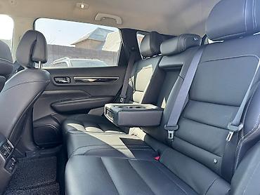 Другие автомобили: SAMSUNG QM6 Год выпуска: 2019 Коробка передач: АКПП Двигатель: 2.0 — 8