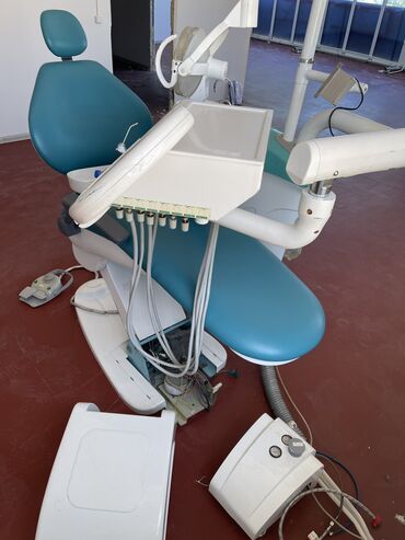 Медицинская мебель: Кресло стоматологическое