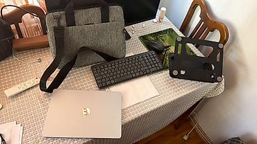 Apple MacBook: Apple MacBookAir M5 16/512 13.6inch Yeni çox az işlenmiş problemsiz — 3