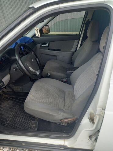 VAZ (LADA): VAZ (LADA) Priora: 1.6 l | 2013 il 256000 km Hetçbek — 6