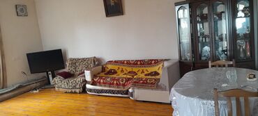 qaraçuxurda kirayə evlər 2023: Баку, Пос. Карачухур, 8 комнат, Вторичка, м. Нефтчиляр, 2382 м²