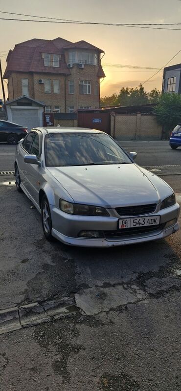 альфа ромео машина: Honda Accord: 2002 г., 1.8 л, Автомат, Бензин, Седан