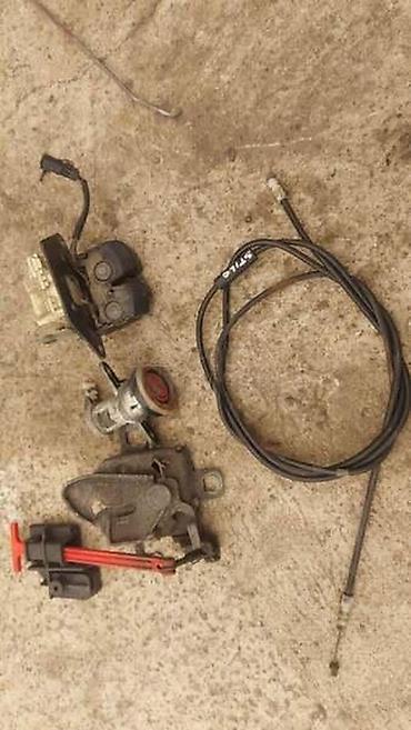 bluetooth 3.5 mm adapter: BRAVA HAUBE GEPEKA SAJLA ZA FIAT STILO ZA 2005. GOD — 1