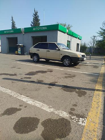 turbo az 06 kredit: VAZ 2109 “Samara” hetçbek - Kuzov: 5 qapılı hetçbek, bej rəng - Ban — 5
