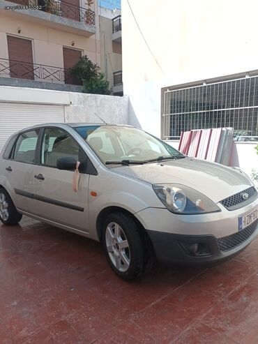 Used Cars: Ford Fiesta: 1.4 l | 2006 year | 130000 km. Hatchback