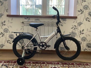 Uşaq velosipedləri: İşlənmiş Dörd təkərli Uşaq velosipedi 16", sürətlərin sayı: 1, Ünvandan götürmə, Pulsuz çatdırılma, Ödənişli çatdırılma