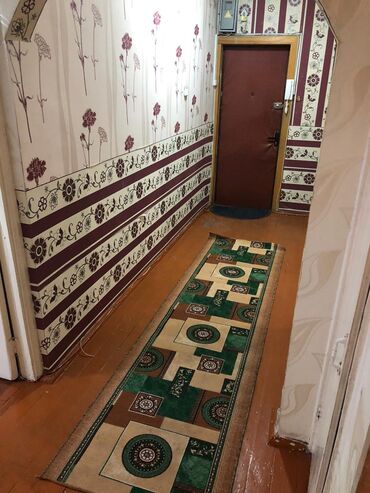 Продажа квартир: 3 комнаты, 68 м², 106 серия, 3 этаж, Старый ремонт, Центральное отопление at lalafo.kg Продажа квартир: 3 комнаты, 68 м², 106 серия, 3 этаж, Старый ремонт, Центральное отопление