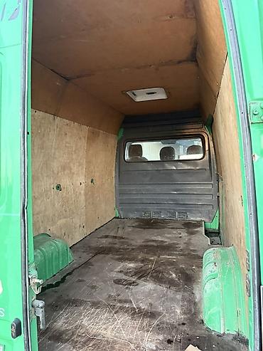 112 5: Легкий грузовик, Mercedes-Benz, 3 т, Б/у — 2