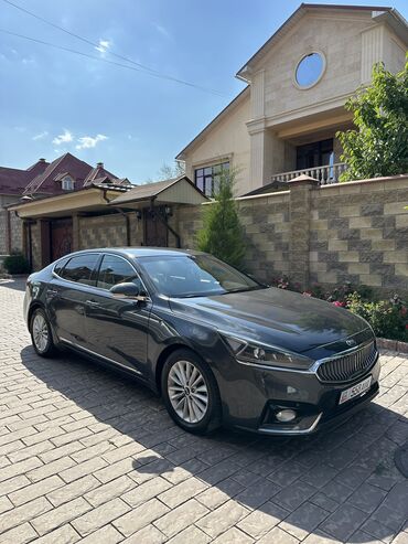 срочно в связи с переездом: Kia K7: 2018 г., 3 л, Автомат, Газ, Седан