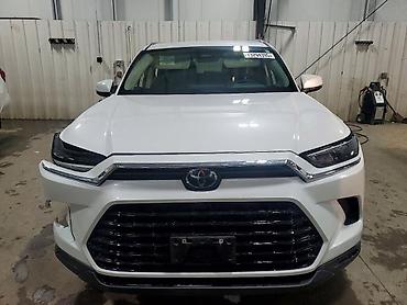 inter: Toyota Grand Highlander: 2024 г. — 1