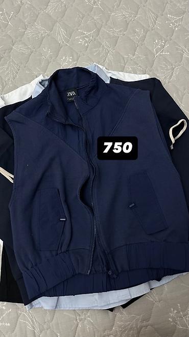 Кардиганы: Уточняйте пишите
Больше выбора в профиле at lalafo.kg — 6 Кардиганы: Уточняйте пишите
Больше выбора в профиле — 6