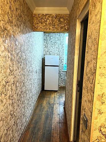 bakida kirayə: İcarəyə verilir 1 otaqlı köhnə tikili 42 m², Qara Qarayev m. 449 — 2