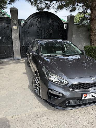 Kia K3: 2018 г., 1.6 л, Вариатор, Бензин, Седан at lalafo.kg Kia K3: 2018 г., 1.6 л, Вариатор, Бензин, Седан
