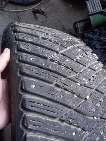 покрышки летние: Шины 245 / 40 / R 18, Зима, Легковые, Германия, GoodYear