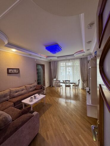 Köhnə tikili: Bakı, 28 May, 4 otaqlı, Köhnə tikili, m. İçərişəhər, 96 kv. m -da lalafo.az — 2 Köhnə tikili: Bakı, 28 May, 4 otaqlı, Köhnə tikili, m. İçərişəhər, 96 kv. m — 2