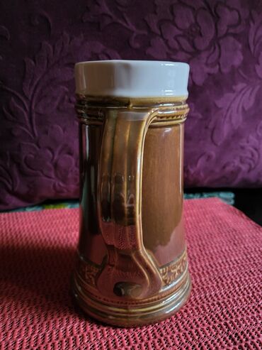Stare vaze i dekor: Krigla nova Zajecar porcelan iz 60,70ih. Krigla,braon boja. sa — 8