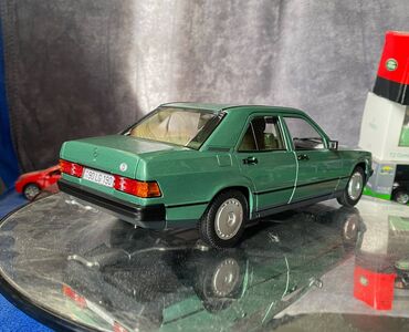 Avtomobil modelləri: Mercedes, 1982 il, 1:18, Dəmir, Ödənişli çatdırılma — 17