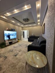 Продажа квартир: 3 комнаты, 90 м², Элитка, 1 этаж, Дизайнерский ремонт — 2