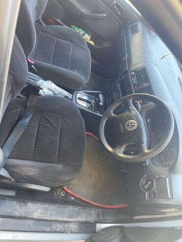 Volkswagen: Volkswagen Golf: 2000 г., Автомат, Бензин, Хэтчбэк — 7