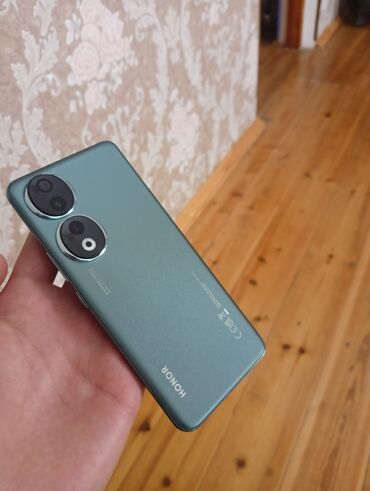 телефон fly iq451 quattro: Honor 90, 512 ГБ, цвет - Зеленый