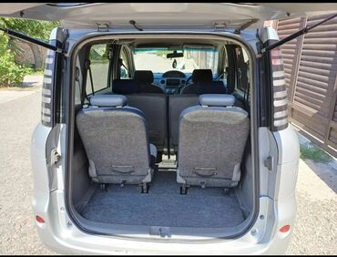 Toyota: Toyota Sienta: 2003 г., 1.5 л, Автомат, Бензин — 7