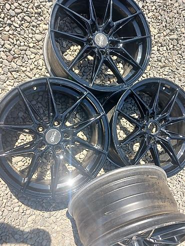 Диски: R-17 disklər yaxşı vəziyyətdə 5×114 bolt yerləri hunday kia cin — 2