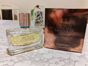 rajf za devojacko vece: Ženski parfem, Estée Lauder, Original