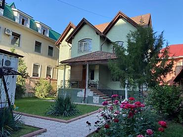 афрейн домик: Продаётся просторный 3-уровневый дом в престижном районе! 📍 Район Vefa — 2
