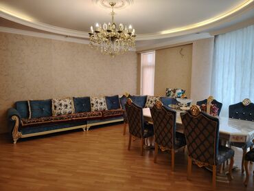 Mənzil kirayələyirəm: 3 otaqlı, 130 kv. m — 10