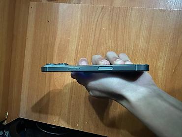 iphone cs: IPhone 16 Pro, Б/у, 256 ГБ, Серебристый, Чехол, 92 % — 7