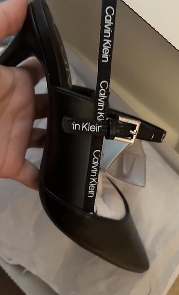 calvin klein sandale: Ölçü: 36.5, rəng - Qara, Yeni — 1