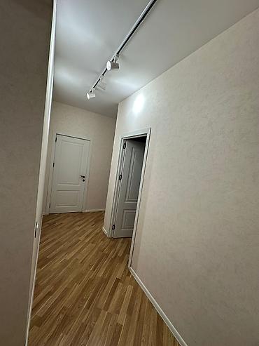 nurlan eliyev: 3 otaqlı, Yeni tikili, 90 kv. m — 6