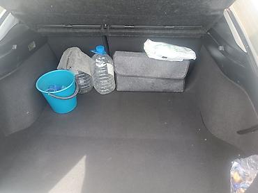 Toyota: Toyota Avensis: 2003 г., 2 л, Автомат, Бензин, Хэтчбэк — 9