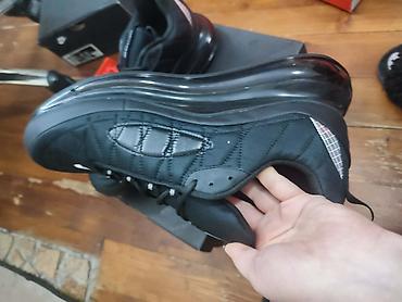 Patike: Nike air max 720
42-46
4.000 — 6