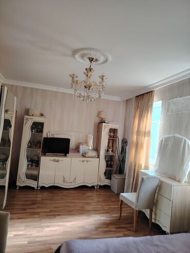 Həyət evləri və villaların satışı: Satılır: həyətli ev sahəsi və tikililər - Giriş: geniş metal darvaza — 17