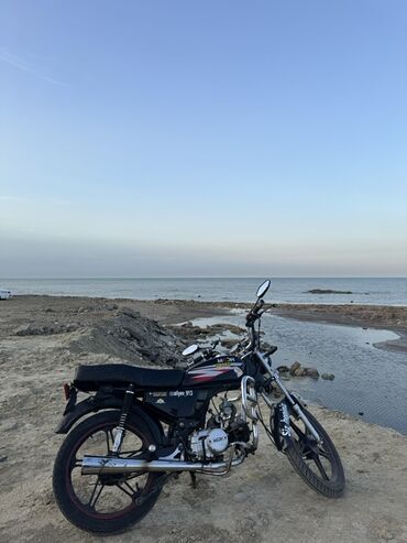 Motosikletlər: - AF-50, 80 sm3, 20000 km