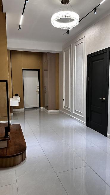 кызыл кыя дом: 🏠 Продаётся 5-комнатный дом 165 м² с дизайнерским ремонтом, район — 9