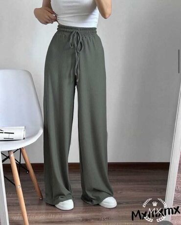 mont pantalone: One size, Normalan struk, Drugi kroj pantalona