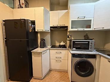 Mənzil kirayələyirəm: Qara Qarayev metrosuna 5 dəq məsafədə. 16 mərtəbəli binanın 13-cü — 2