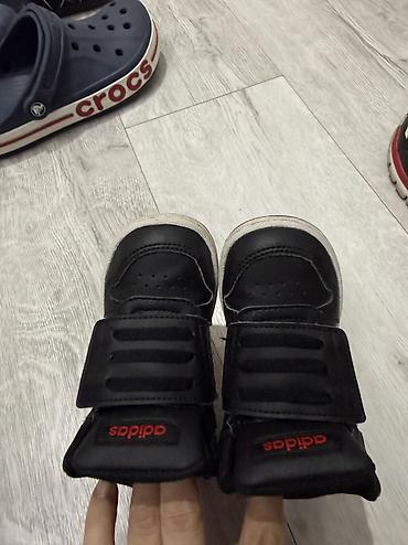 Детская обувь: Детская обувь для мальчиков, размеры 21–22. Оригинал. Комплект: - — 14