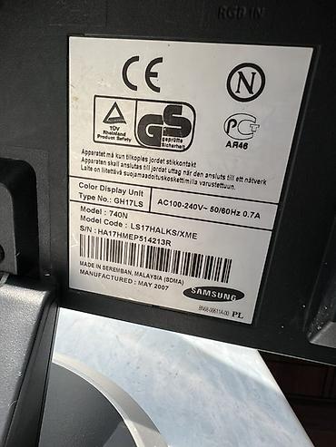 samsung 980: Samsung SyncMaster 740N LCD monitor - Ekran ölçüsü: 17 düym (5:4 — 2