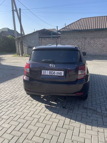 taiota allteza: Toyota ist: 2011 г., 1.8 л, Автомат, Бензин, Седан