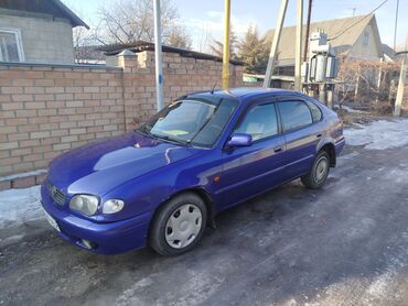 Toyota: Toyota Corolla: 2000 г., 1.6 л, Механика, Бензин, Хэтчбэк