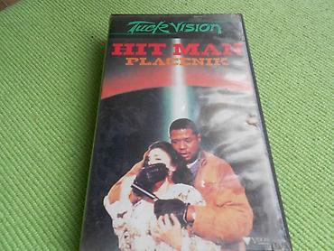 idealan poklon: Prodajem akcioni film "Plaćenik" na originalnoj VHS kaseti. šaljemo — 1