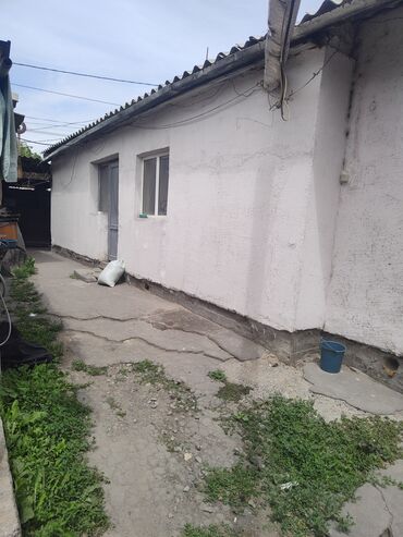 прадаю дом петрофка: Үй, 63 кв. м, 4 бөлмө, Менчик ээси, Эски ремонт